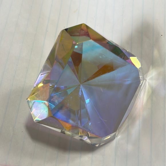 DIAMOND PAPER WEIGHT, approx 3”, some sm scuffs - Picture 1 of 5